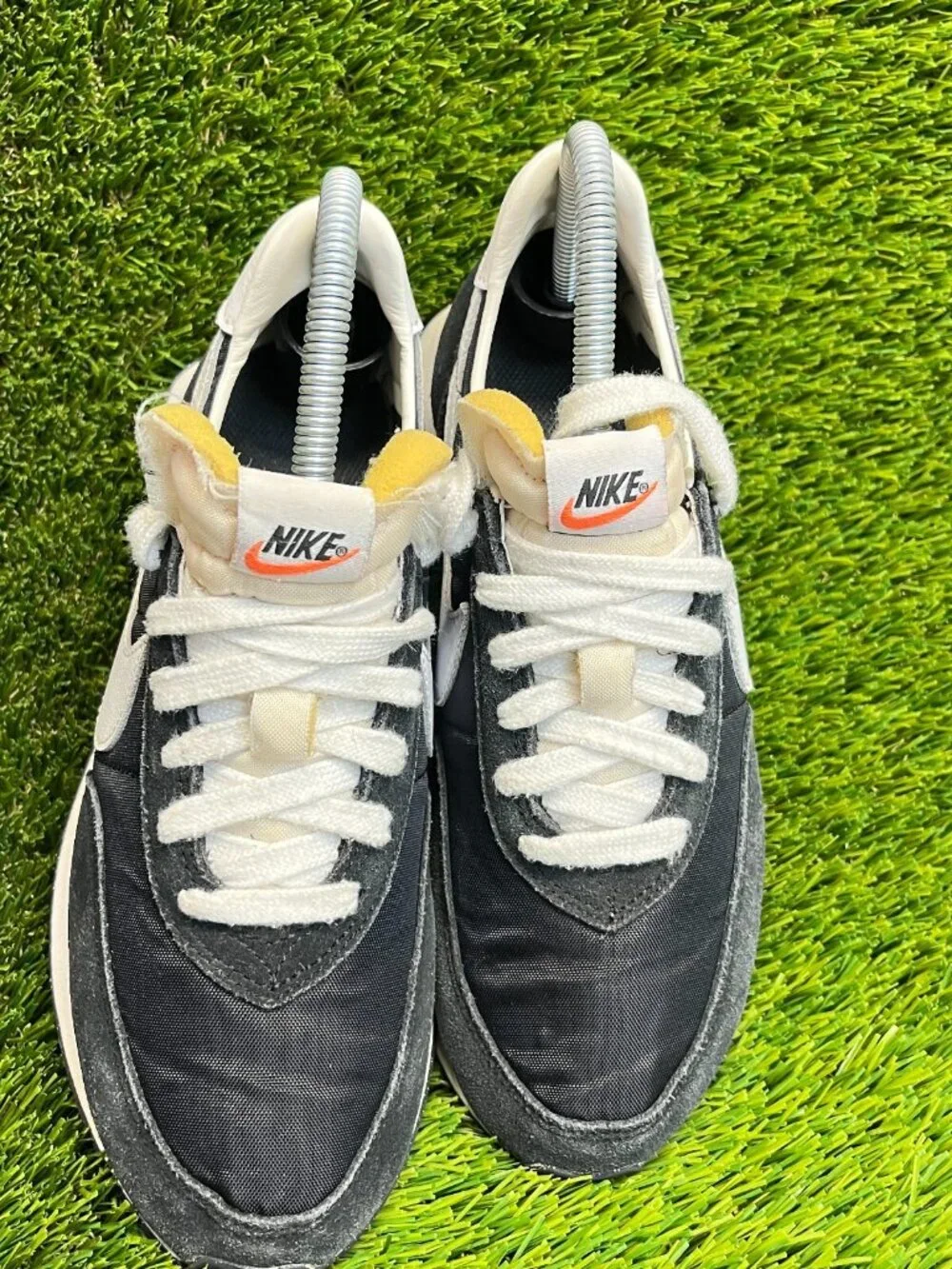 Nike Waffle Trainer 2 Boys Size 4.5Y Black white Athletic Running Shoes Sneakers